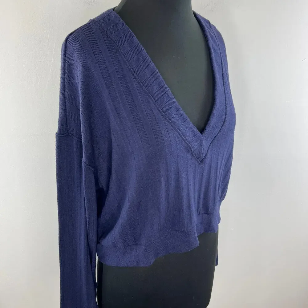 Free People Intimately Blue V-Neck Long Sleeve Cropped Pullover Sweater Size M